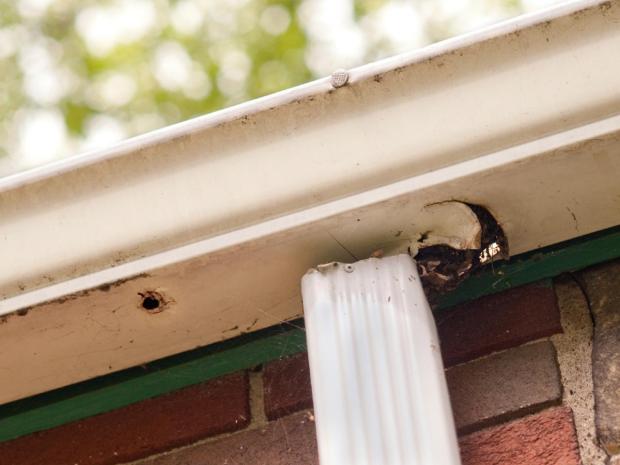 iStock-10559433_rusty-gutter-with-hole-to-replace_s4x3.jpg.rend.hgtvcom.1280.960.jpeg